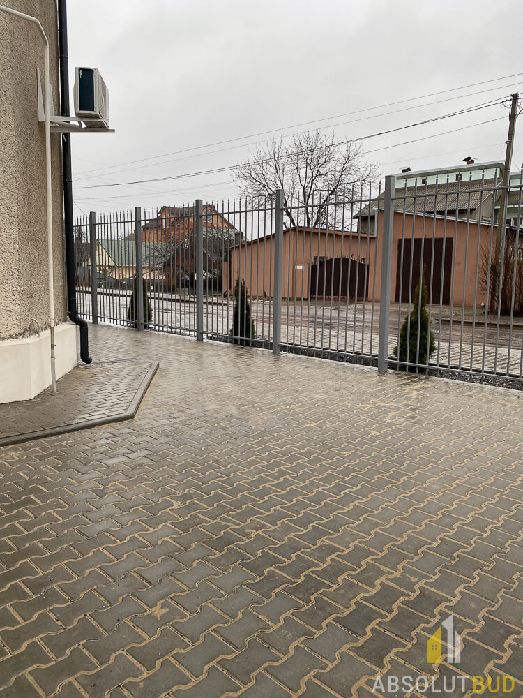 вкладання бруківки